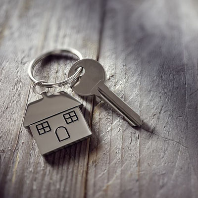 Cosa fare per acquistare un bene immobile o un terreno